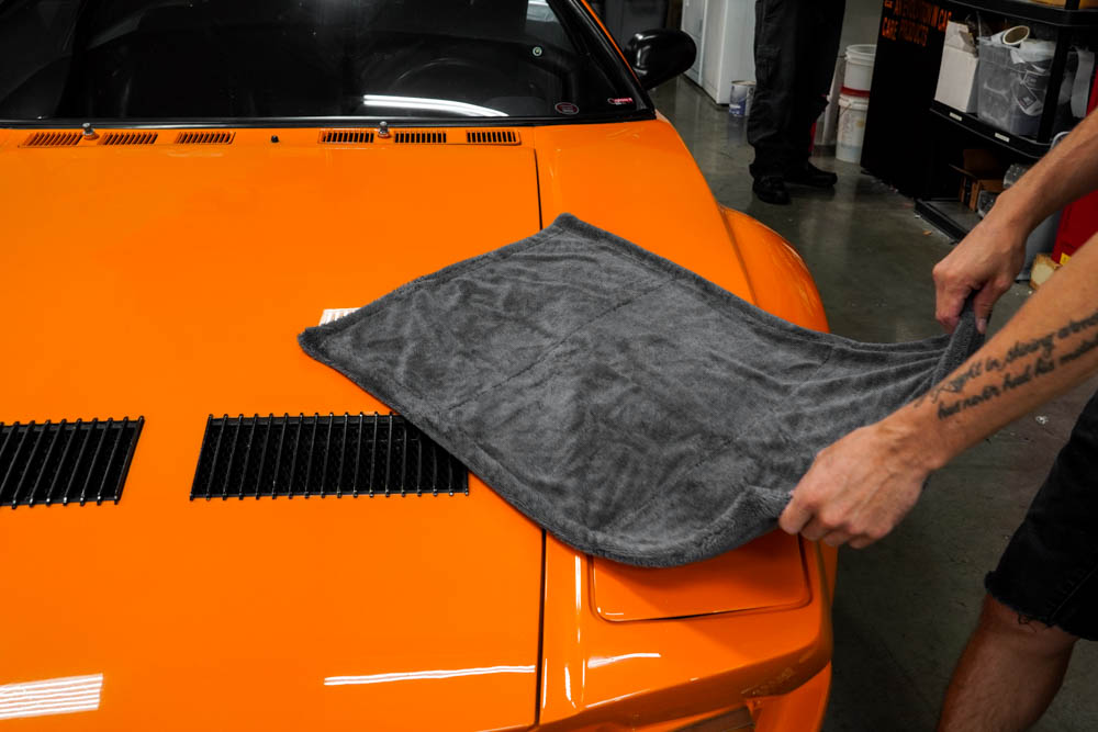 Ultimate Plush Microfiber Drying Towel