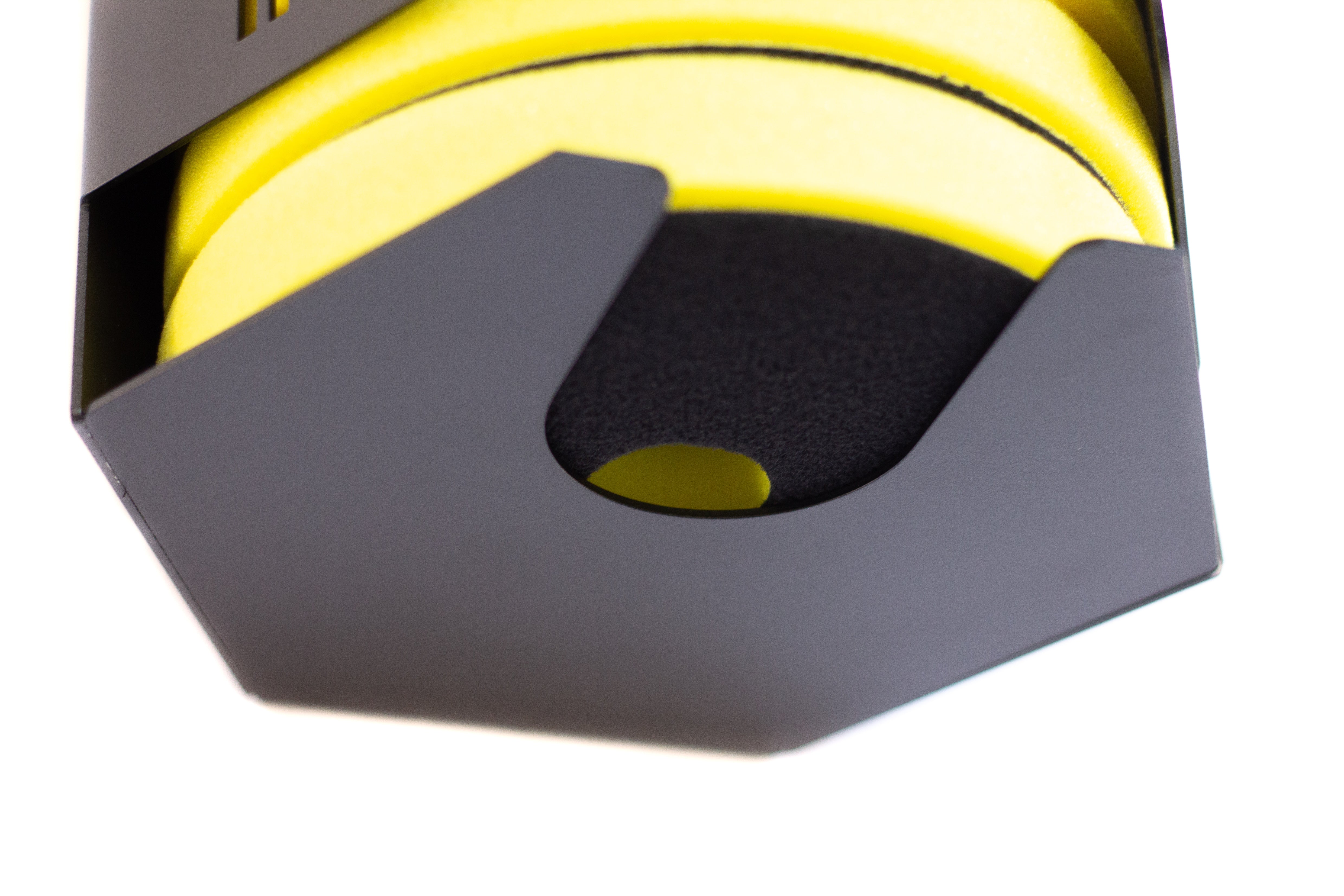 Feeder for Storing Large Polishing Pads
